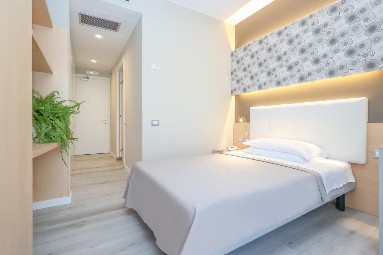 Hotel Rosanna 3 Stelle Superior Lido di Jesolo Exterior photo