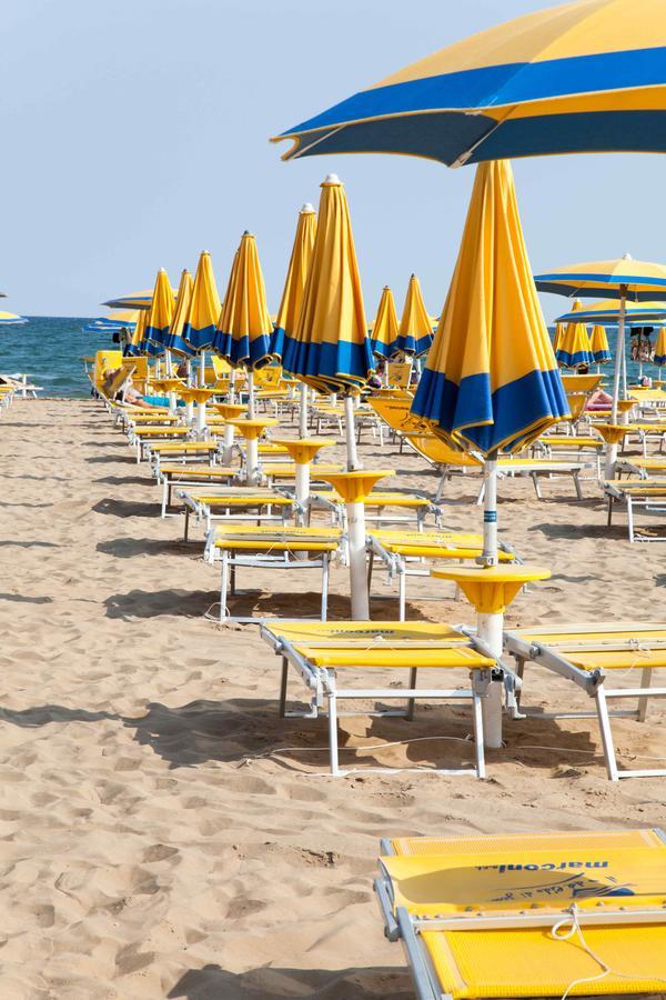 Hotel Rosanna 3 Stelle Superior Lido di Jesolo Exterior photo